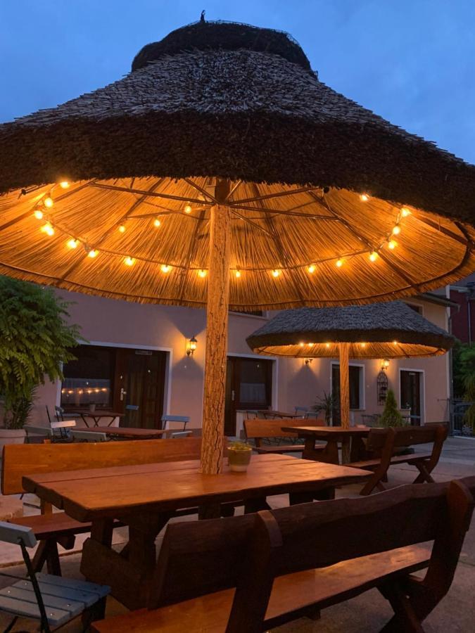 Pension Cubana Ротенбург Экстерьер фото