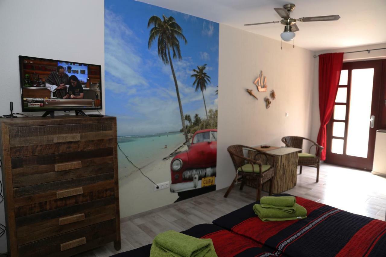Pension Cubana Ротенбург Экстерьер фото